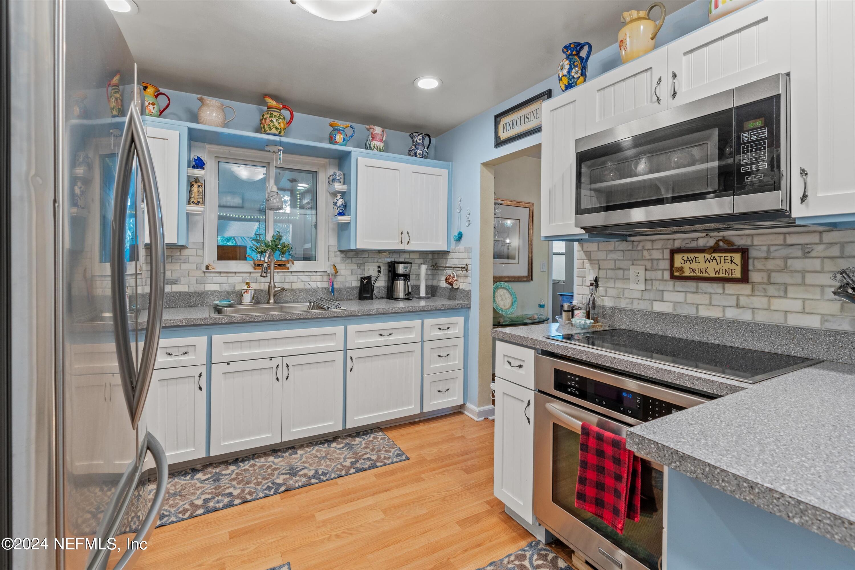 2015 Penman Road Jacksonville Beach, FL 32250 - Photo 9 of 26 12-Kitchen