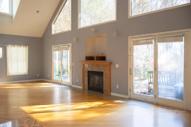 $549,800 | 11760 Landon Road, Baroda, MI 49101