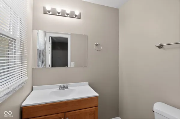 $209,900 | 2021 Galeston Drive, Indianapolis, IN 46229