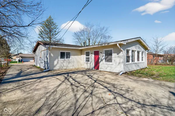 $209,900 | 2021 Galeston Drive, Indianapolis, IN 46229