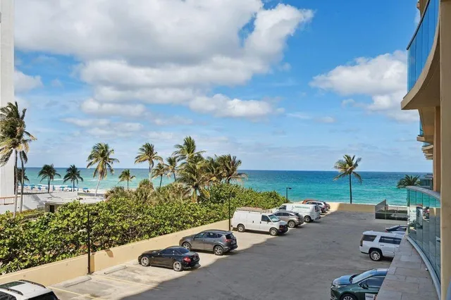 $2,200 | 2501 South Ocean Drive, Unit 304, Hollywood, FL 33019