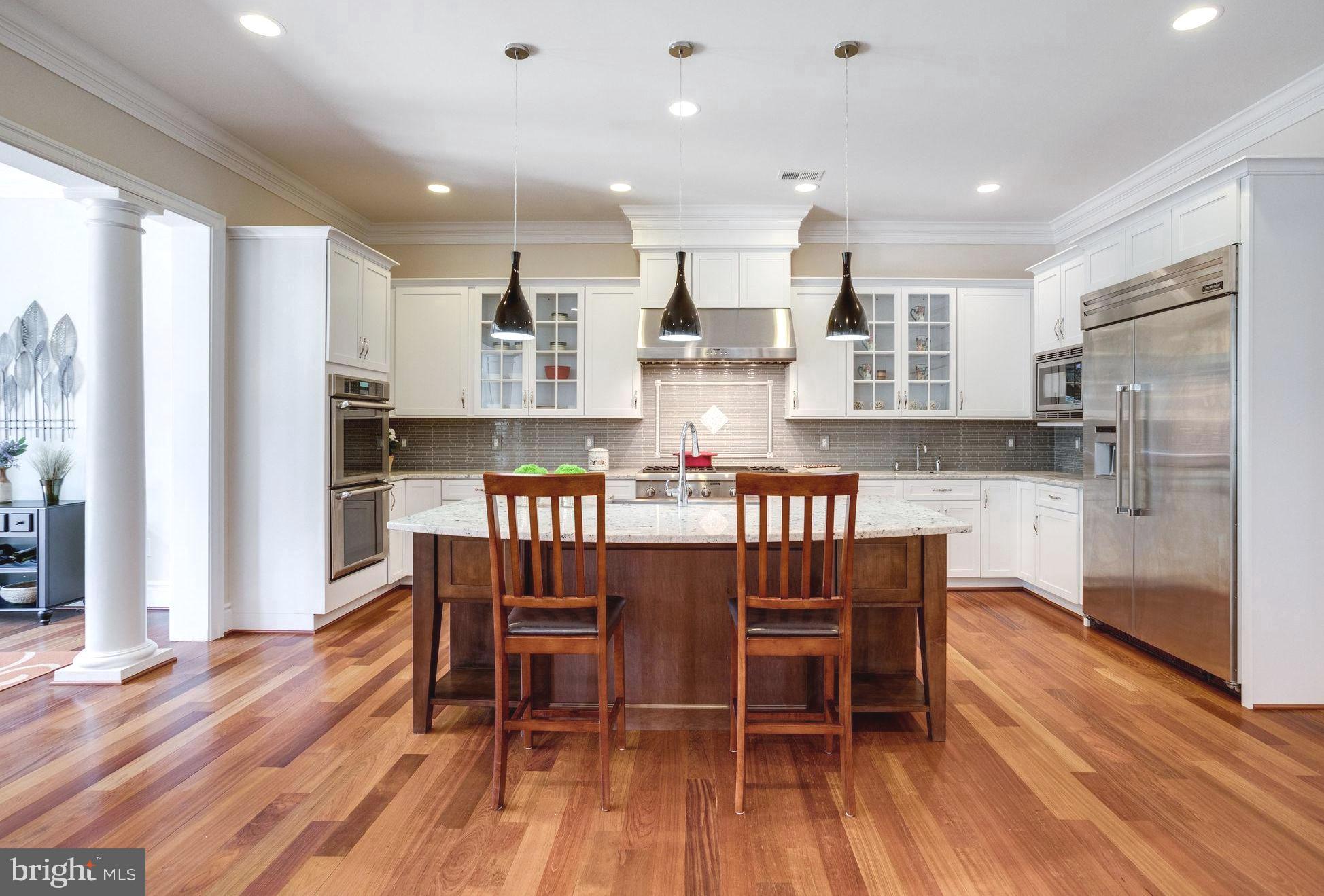 1302 Calder Road McLean, VA 22101 - Photo 23 of 90 Kitchen with all Thermador appliances & island