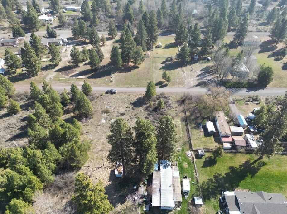 25 Deerfield Road Chiloquin, OR 97624 - Photo 6 of 20 05