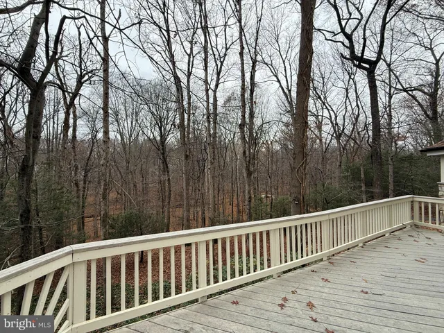 $2,000,000 | 10701 Sycamore Springs Lane, Great Falls, VA 22066