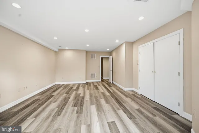 $2,000,000 | 10701 Sycamore Springs Lane, Great Falls, VA 22066