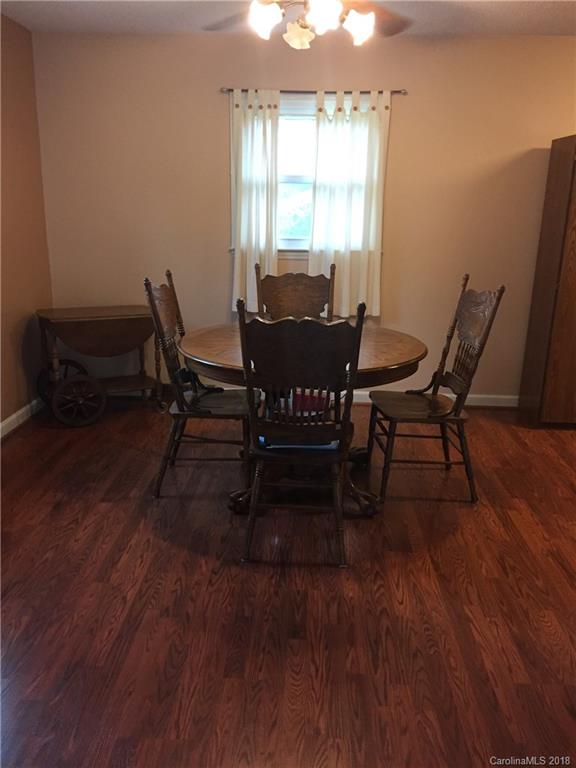 209 Rexford Road Matthews, NC 28104 - Photo 4 of 9 Gallery Image 4
