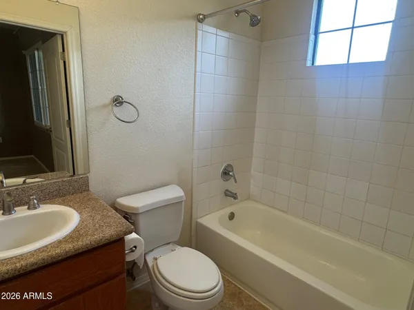 $1,300 | 5302 East Van Buren Street, Unit 2013, Phoenix, AZ 85008