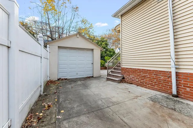 a view of backyard of house