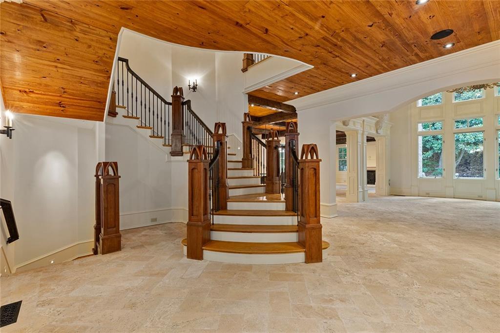 1640 Nottingham Way Northeast Atlanta, GA 30309 - Photo 21 of 62