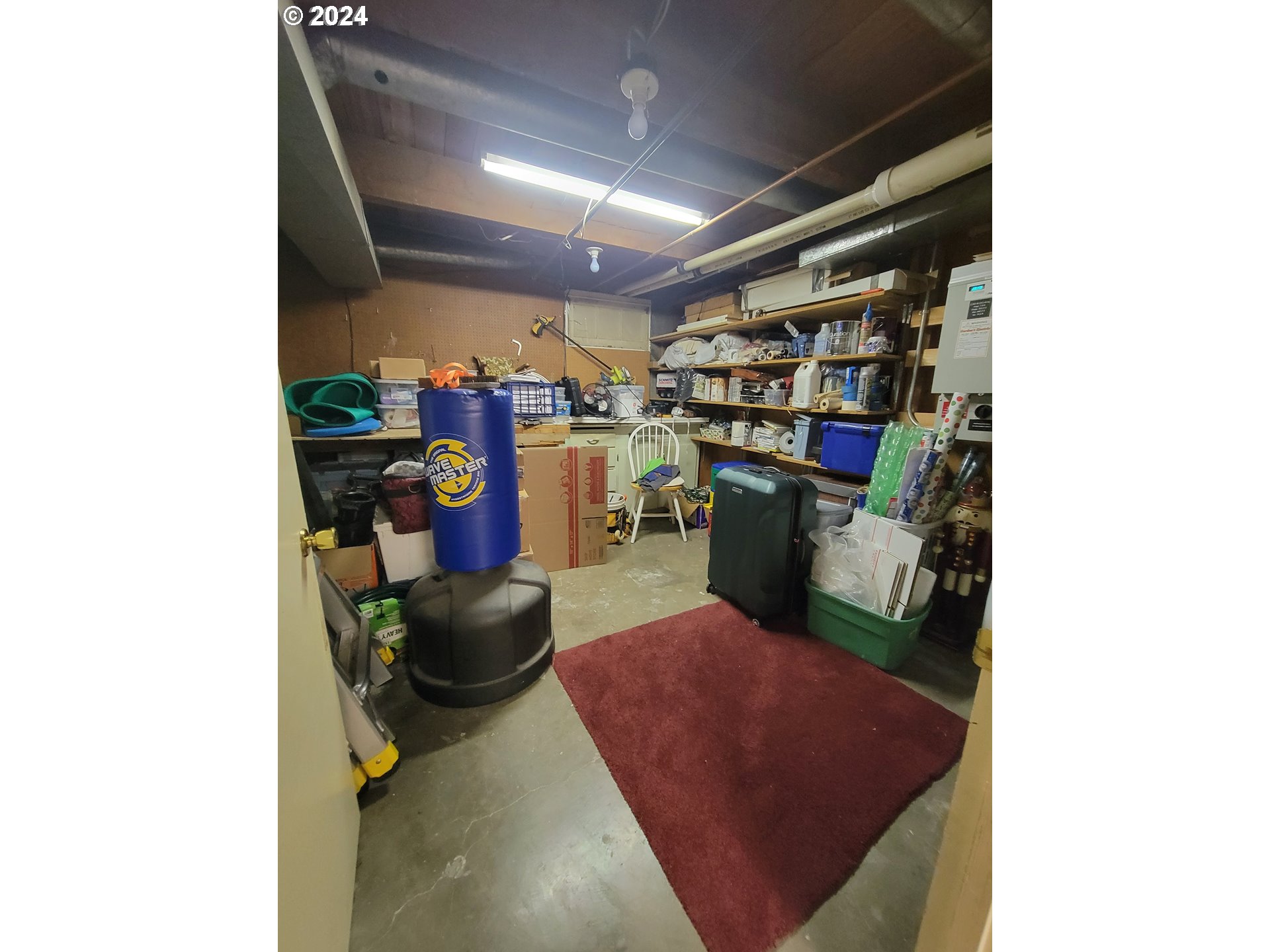 721 Southwest 29th Street Pendleton, OR 97801 - Photo 27 of 32 a room with storage and utility
