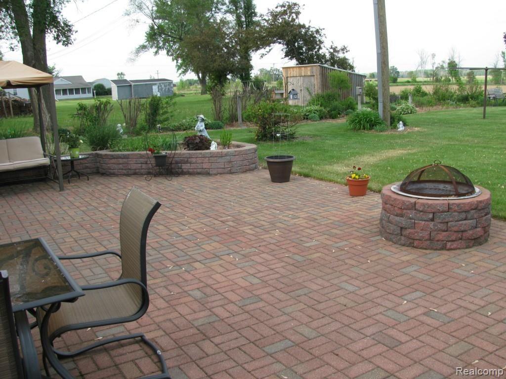 7334 North Lapeer Road Fostoria, MI 48435 - Photo 22 of 23 IMG_1356.jpg