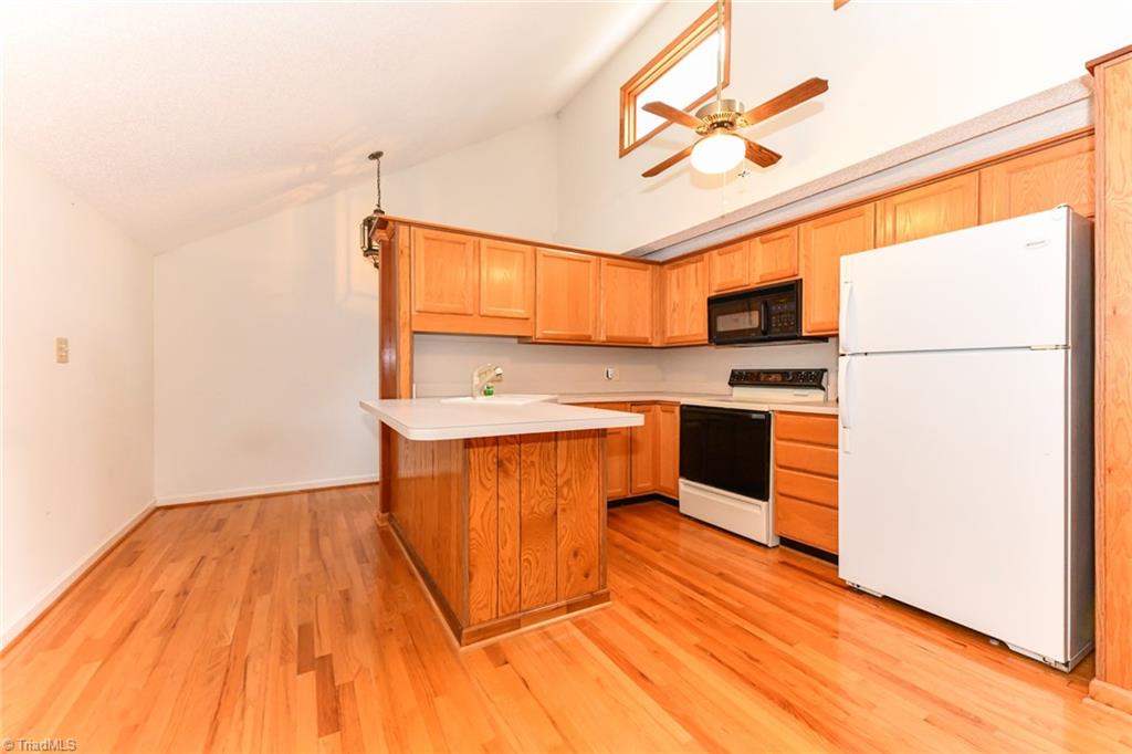 7205 Haw Ridge Road Summerfield, NC 27358 - Photo 40 of 50 Garage apartment kitchen