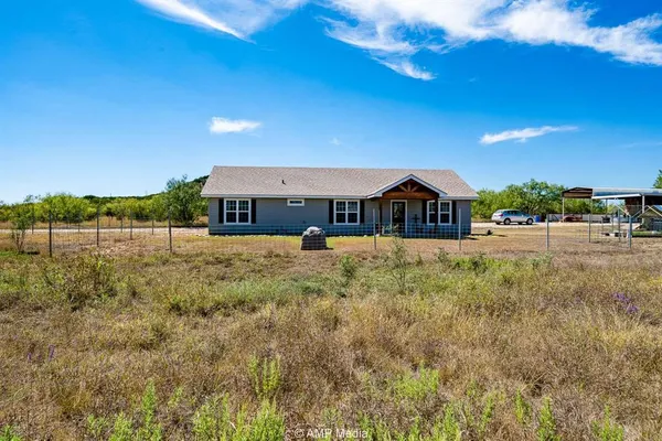 $335,000 | 1002 County Road 209, Wingate, TX 79566