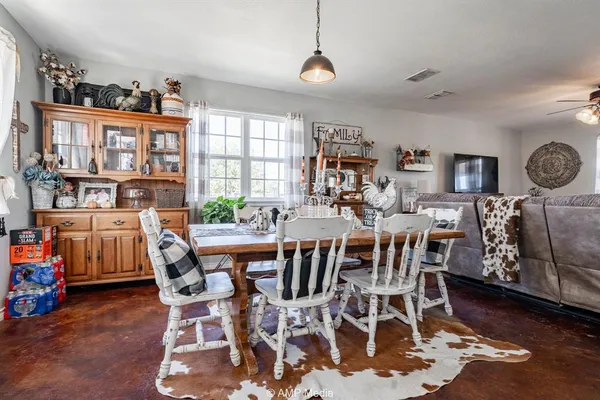 $335,000 | 1002 County Road 209, Wingate, TX 79566