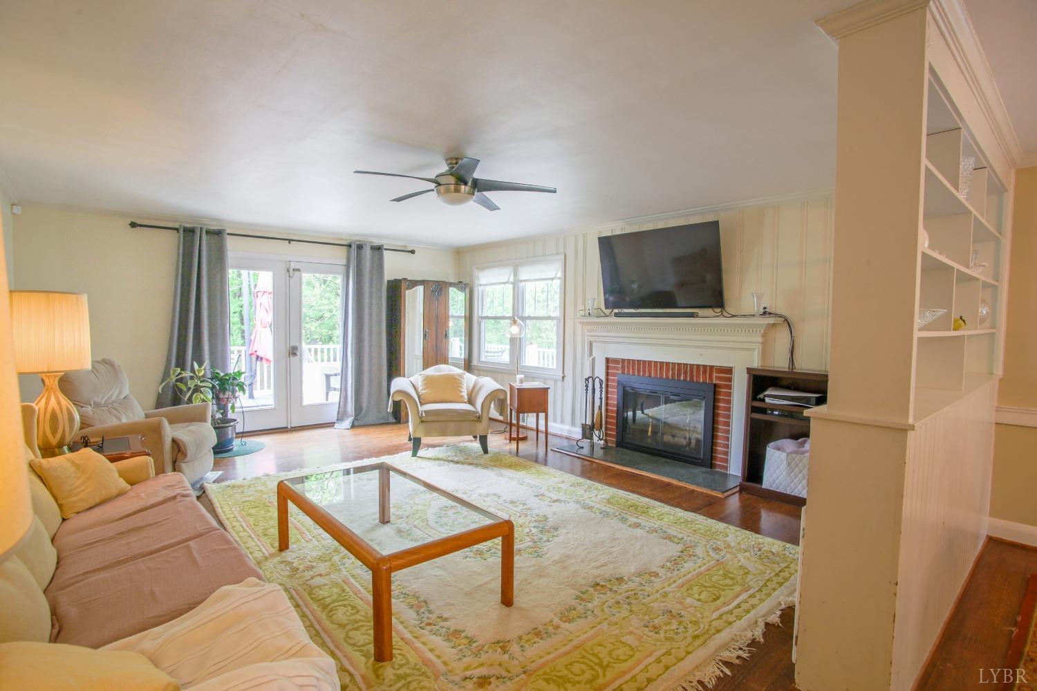 1123 Rugby Road Lynchburg, VA 24503 - Photo 11 of 36 Gallery Image 11