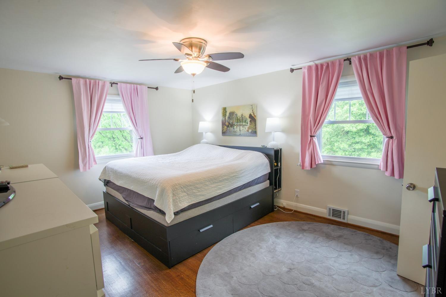 1123 Rugby Road Lynchburg, VA 24503 - Photo 20 of 36 Gallery Image 20