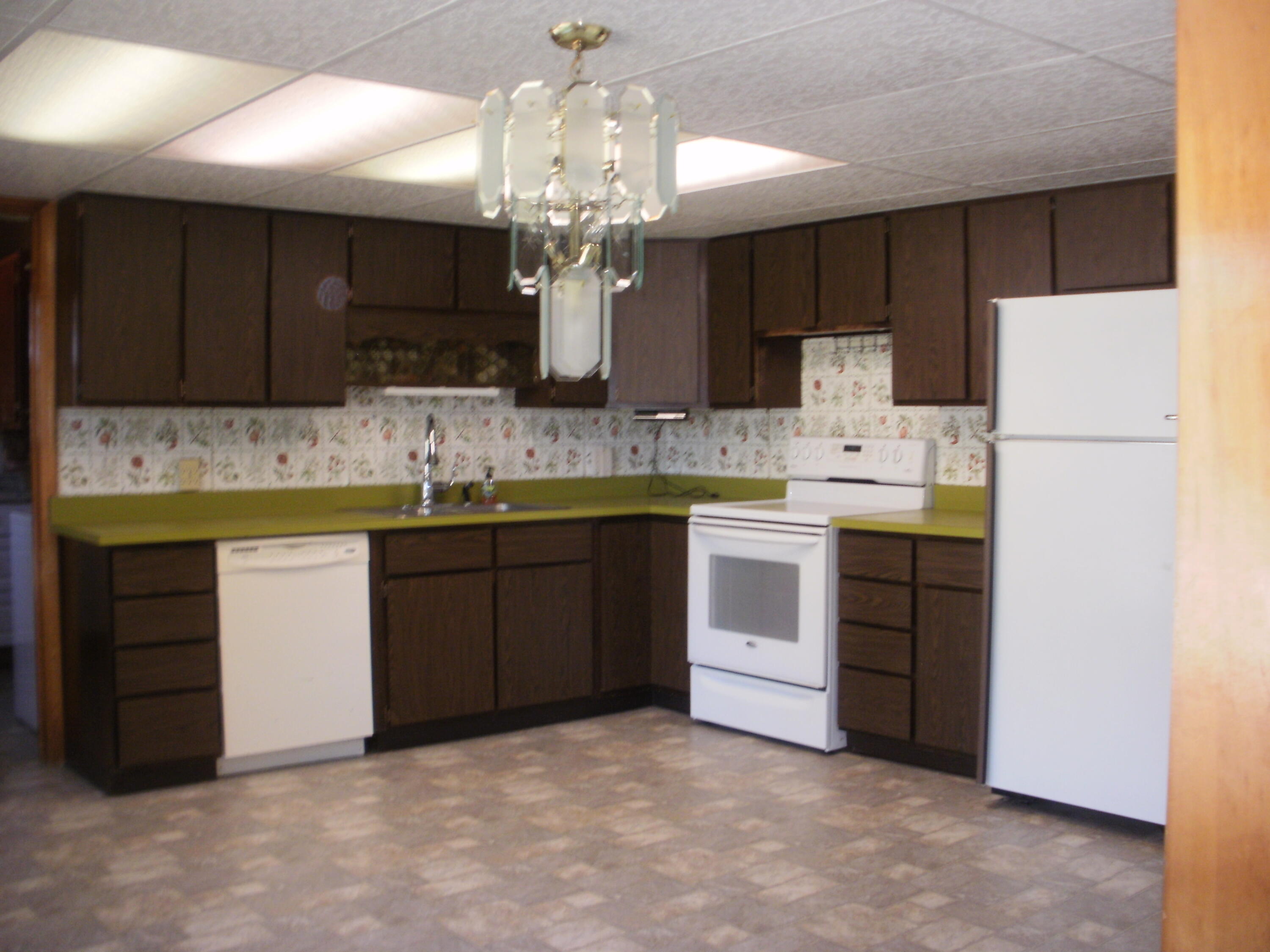 1105 Court Street Cheboygan, MI 49721 - Photo 38 of 51 Gallery Image 38