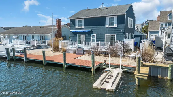 $1,100,000 | 478 Ellison Drive, Mantoloking, NJ 08738