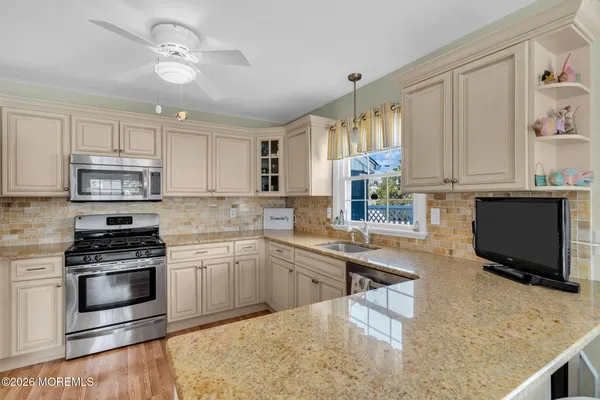 $1,100,000 | 478 Ellison Drive, Mantoloking, NJ 08738