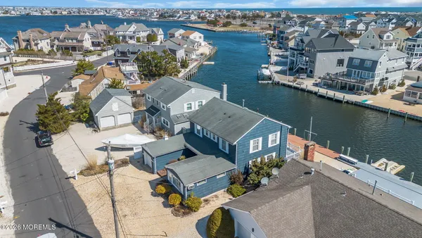 $1,100,000 | 478 Ellison Drive, Mantoloking, NJ 08738