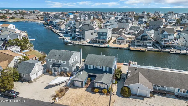 $1,100,000 | 478 Ellison Drive, Mantoloking, NJ 08738