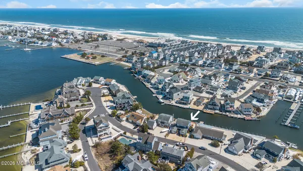 $1,100,000 | 478 Ellison Drive, Mantoloking, NJ 08738