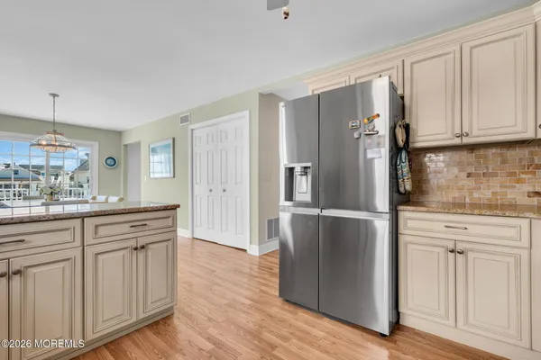 $1,100,000 | 478 Ellison Drive, Mantoloking, NJ 08738