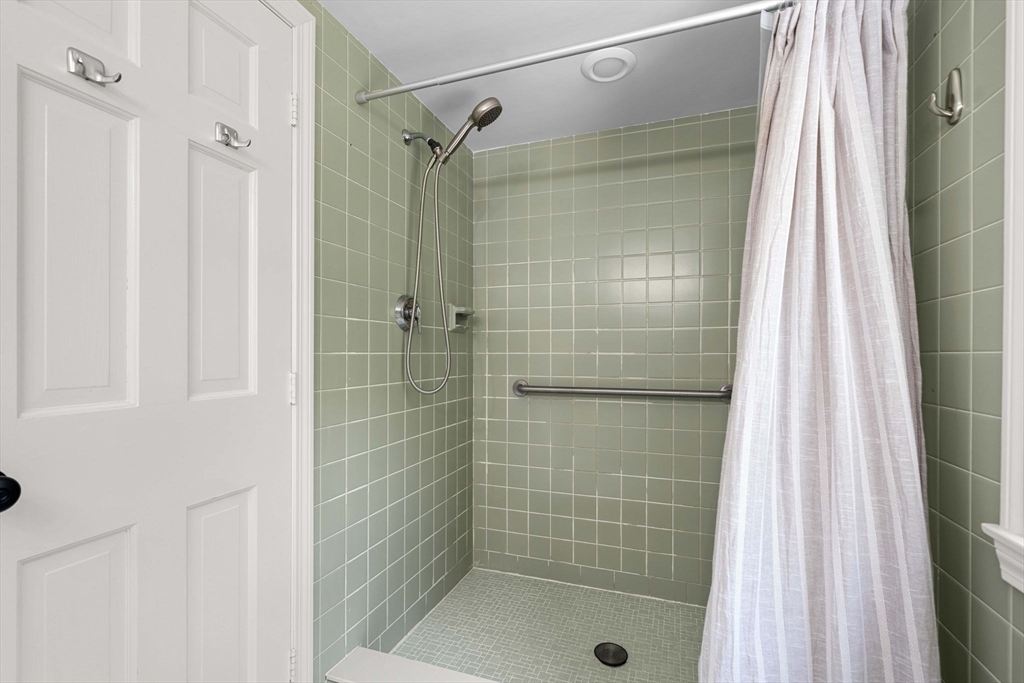 9 Towne Road Boxford, MA 01921 - Photo 28 of 40