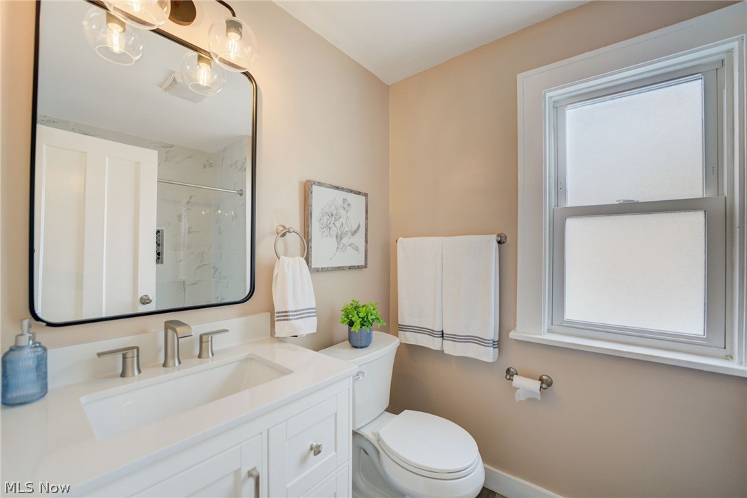 3527 Northcliffe Road Cleveland Heights, OH 44118 - Photo 17 of 36