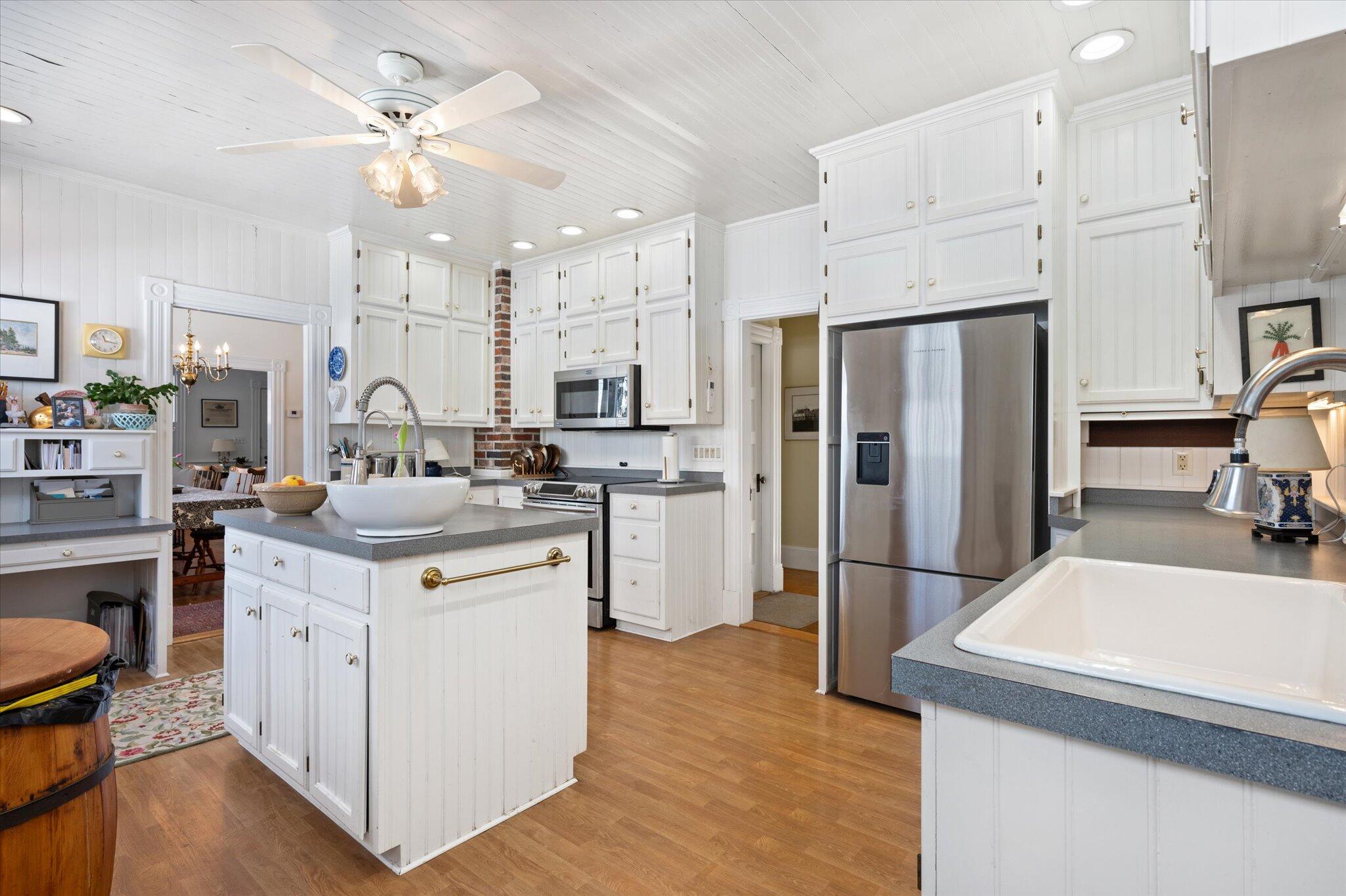 1222 Main Street Harrington, ME 04643 - Photo 19 of 59 28-Kitchen