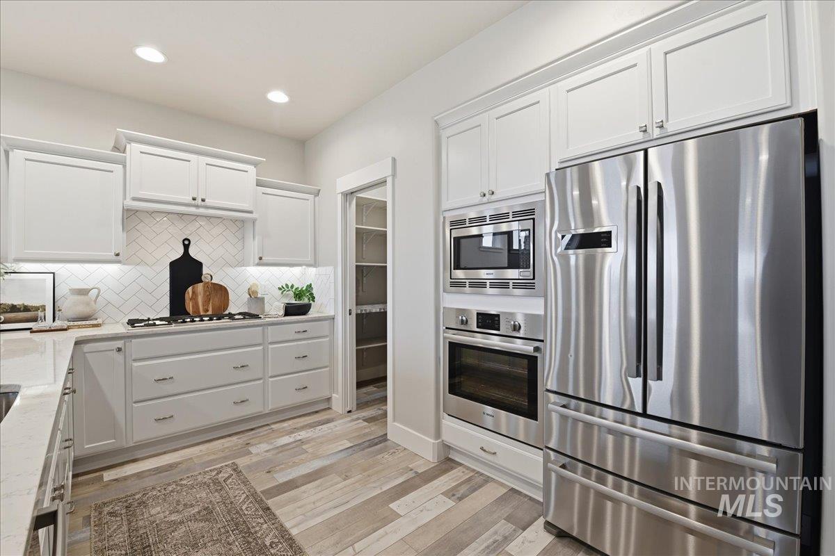 7691 West Hill Road Boise, ID 83714 - Photo 14 of 45