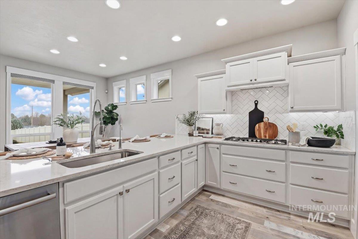 7691 West Hill Road Boise, ID 83714 - Photo 15 of 45