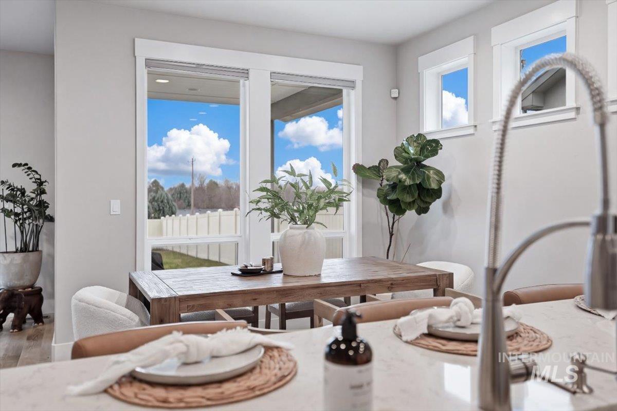 7691 West Hill Road Boise, ID 83714 - Photo 18 of 45