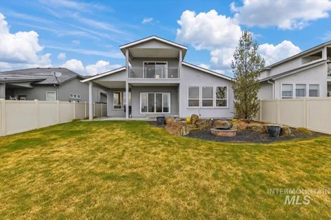 $750,000 | 7691 West Hill Road, Boise, ID 83714