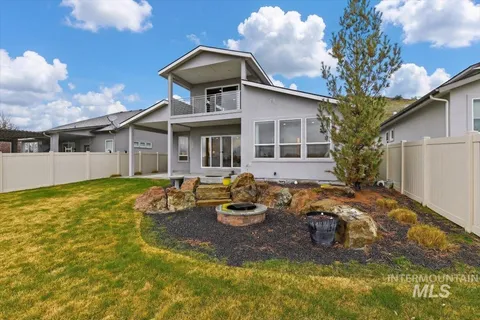 $750,000 | 7691 West Hill Road, Boise, ID 83714