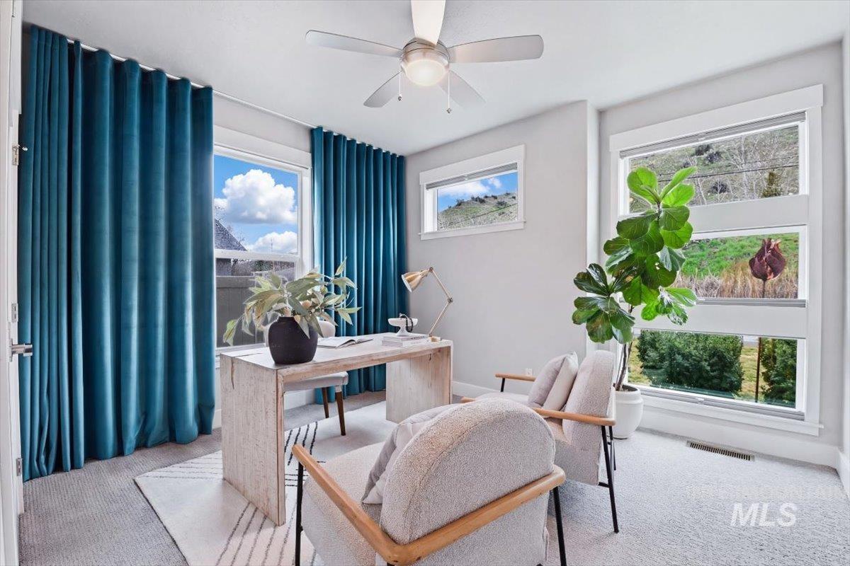 7691 West Hill Road Boise, ID 83714 - Photo 7 of 45