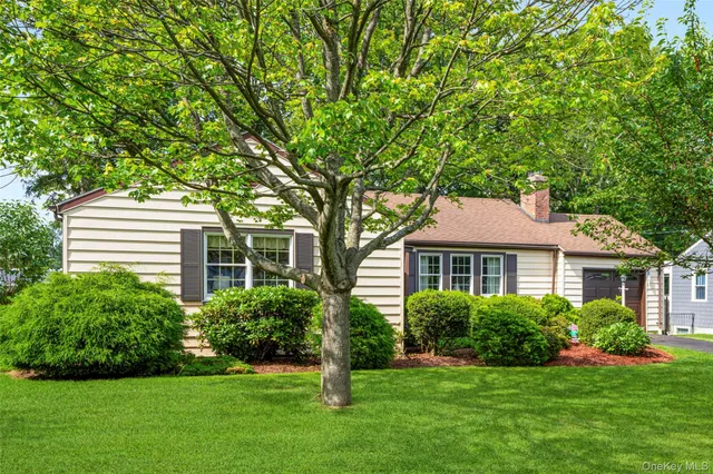 $799,000 | 16 Ria Drive, White Plains, NY 10605