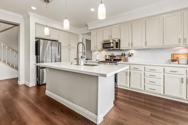 $729,900 | 33906 Wagon Train Drive, Wildomar, CA 92595