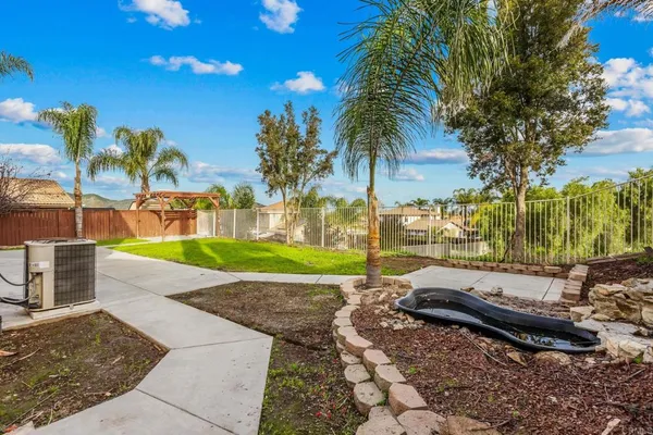 $729,900 | 33906 Wagon Train Drive, Wildomar, CA 92595