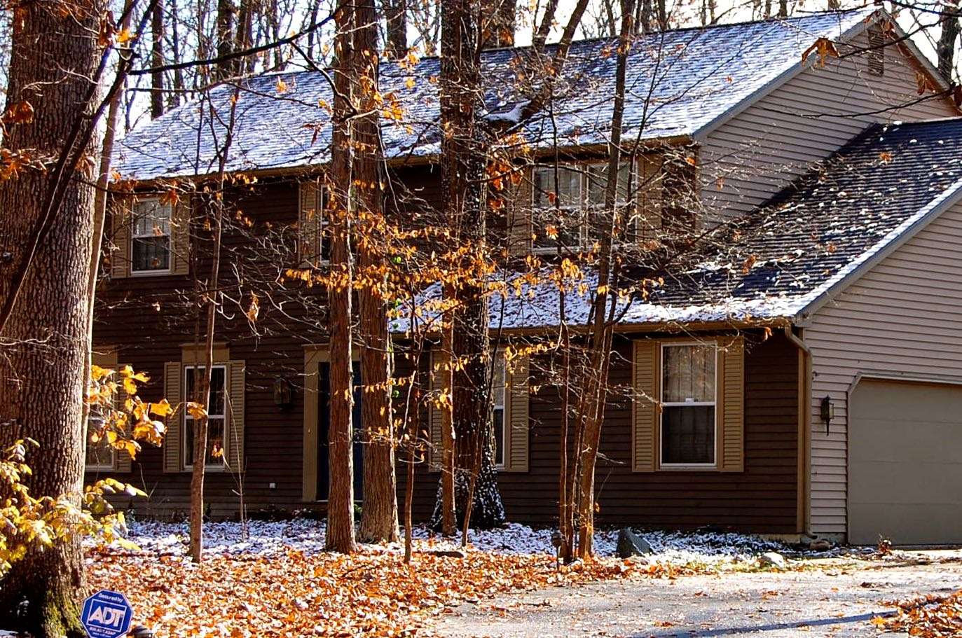 1204 Westerly Road Fort Wayne, IN 46845 - Photo 1 of 32 Gallery Image 1