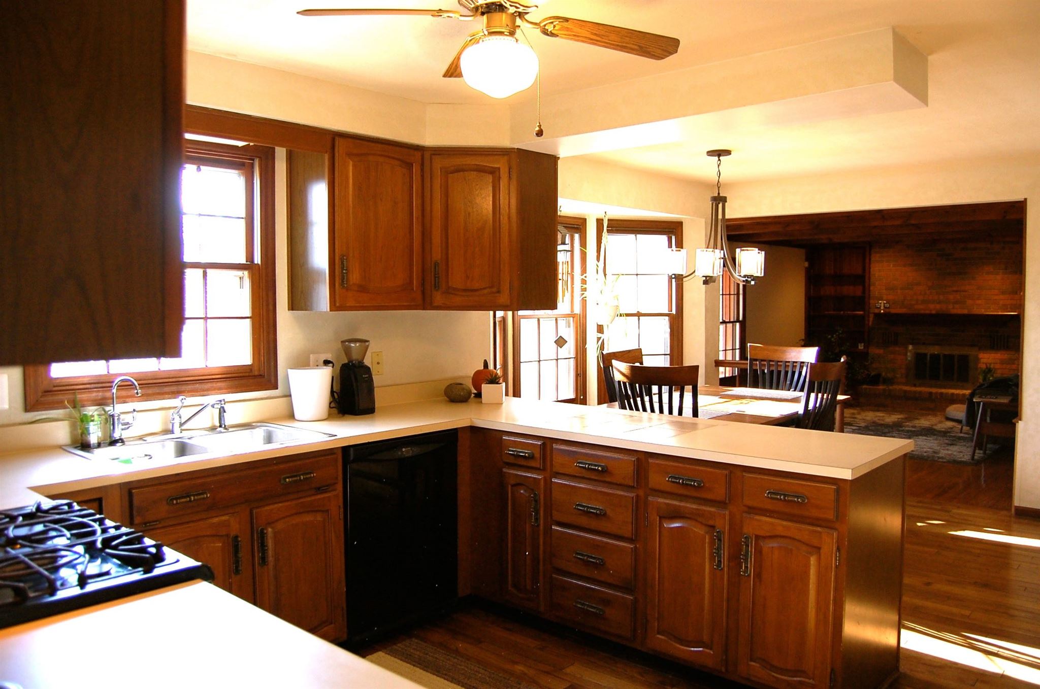 1204 Westerly Road Fort Wayne, IN 46845 - Photo 2 of 32 Gallery Image 2