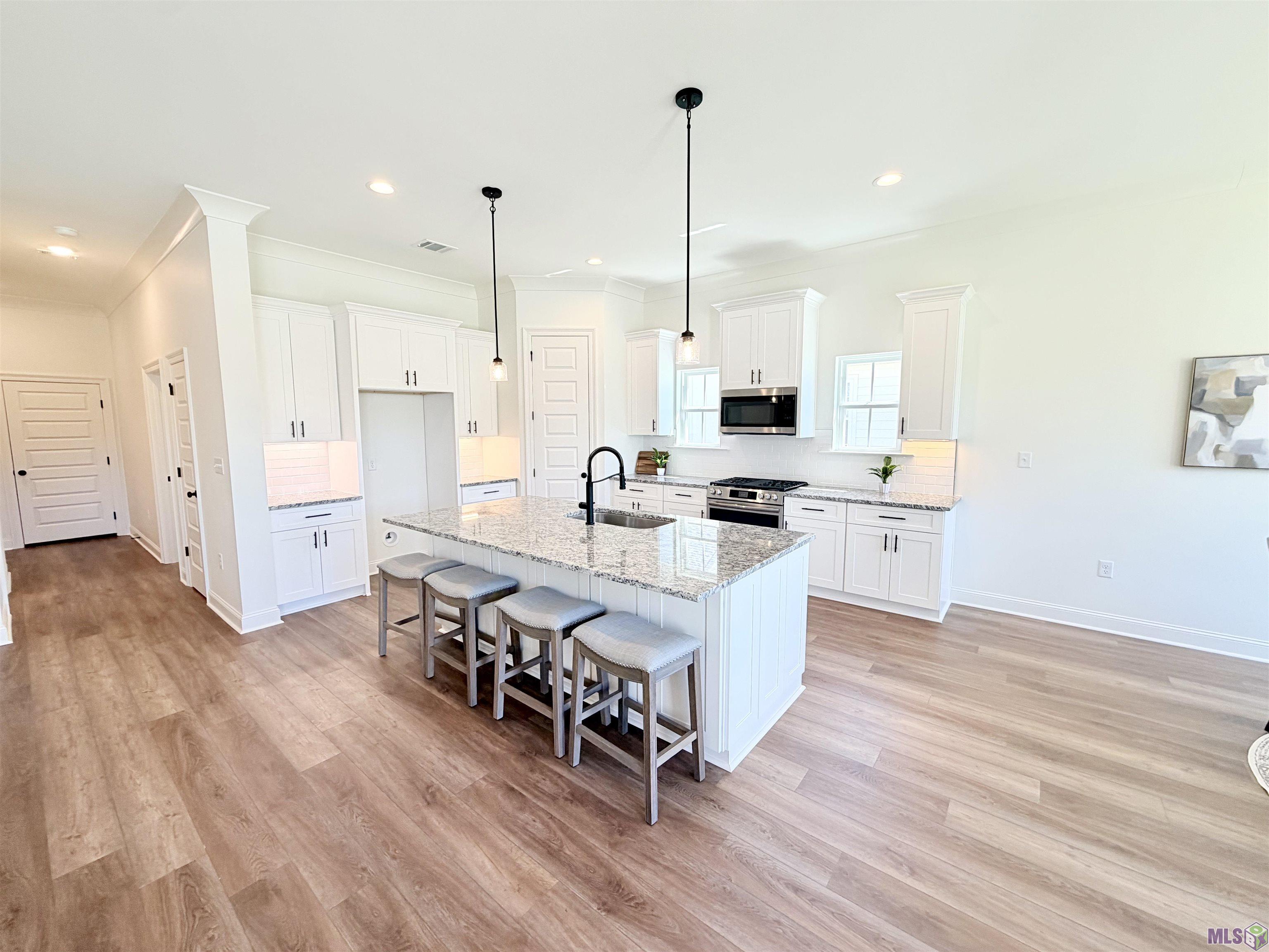 10480 Highpoint Drive Denham Springs, LA 70706 - Photo 9 of 15