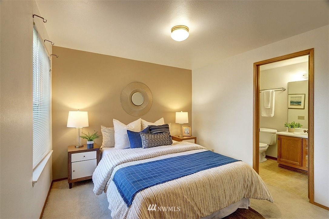 411 North 90th Street, Unit 101 Seattle, WA 98103 - Photo 8 of 16