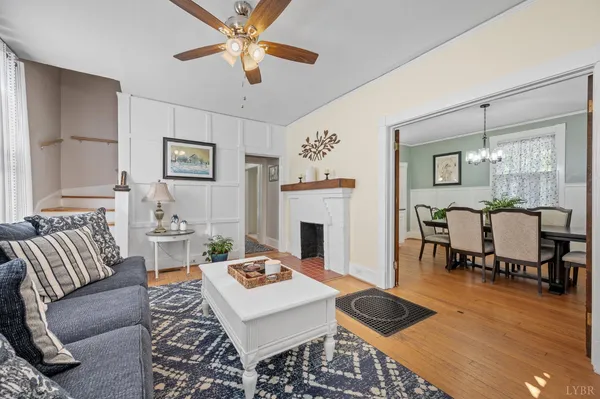 $405,000 | 1215 Longwood Avenue, Bedford, VA 24523