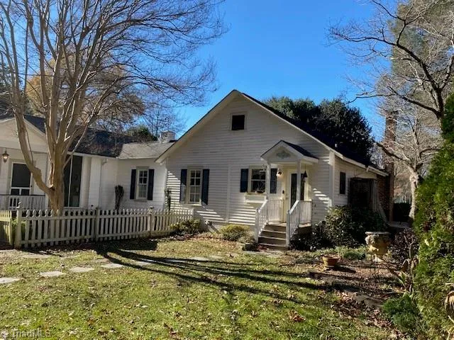 $425,000 | 705 South 5th Street, Mebane, NC 27302