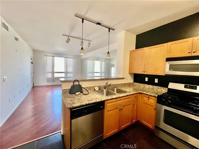 $499,000 | 100 South Alameda Street, Unit 318, Los Angeles, CA 90012