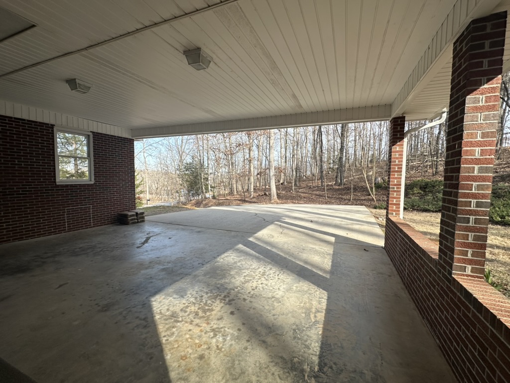 815 Cartee Road Seneca, SC 29678 - Photo 20 of 40