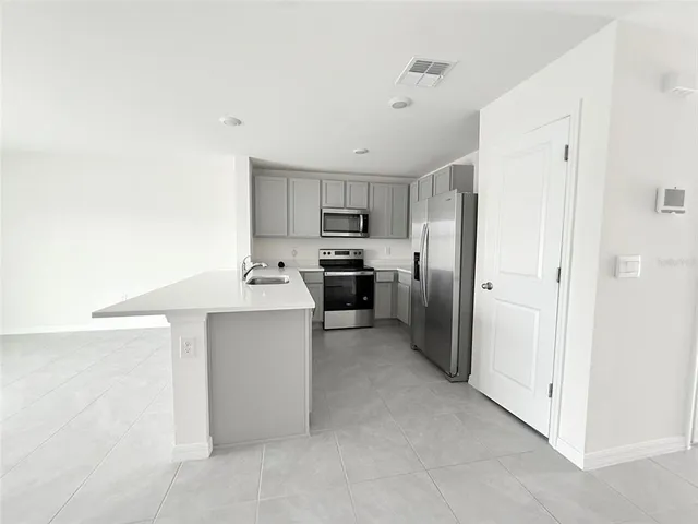 $1,650 | 8220 Southwest 67th Avenue, Ocala, FL 34476