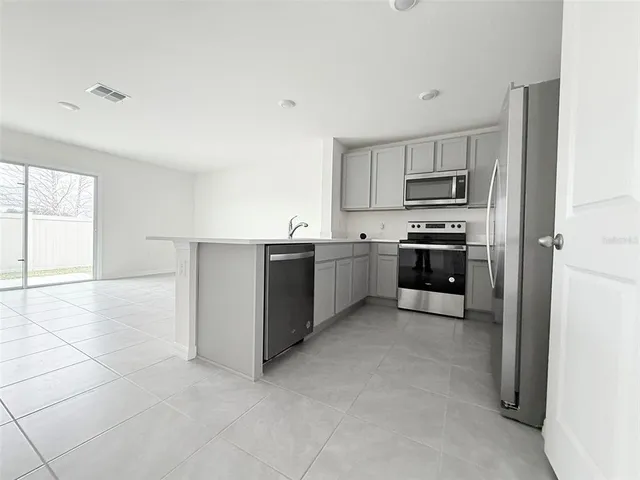 $1,650 | 8220 Southwest 67th Avenue, Ocala, FL 34476