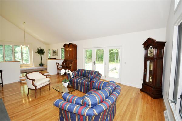 245 Tower Road Lincoln, MA 01773 - Photo 9 of 15
